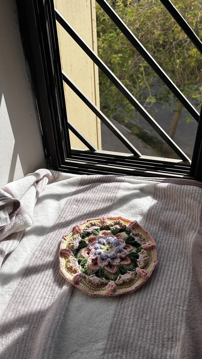 "مازلت أؤمن بأني سأصل يوماً إلى
حلمي، إلى ذاتي، إلــى ما أريد."
مشروع قيد الإنشاء