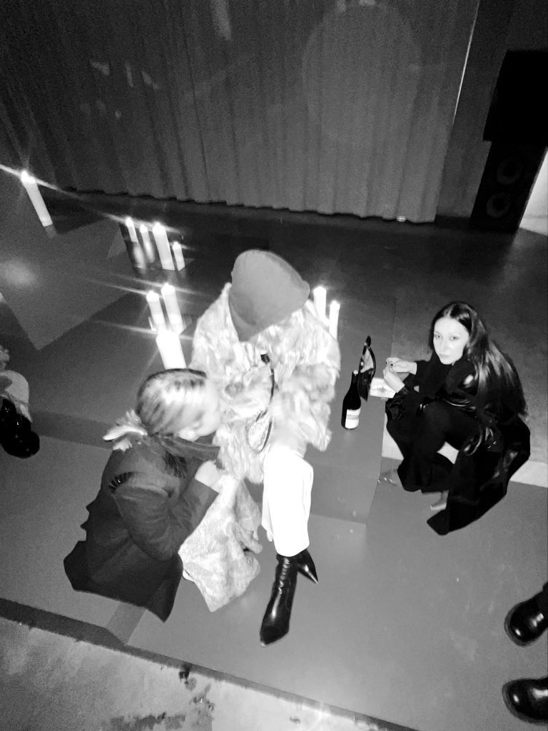 cryptochic tweet media