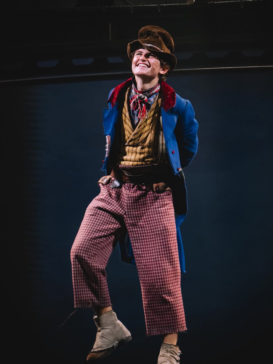 OliverOnStage's tweet image. Consider Yourself, Our Mate. 🫶

TONIGHT Billy Jenkins takes his final bow as The Artful Dodger in #OliverOnStage.

📸: @ysiadcam
