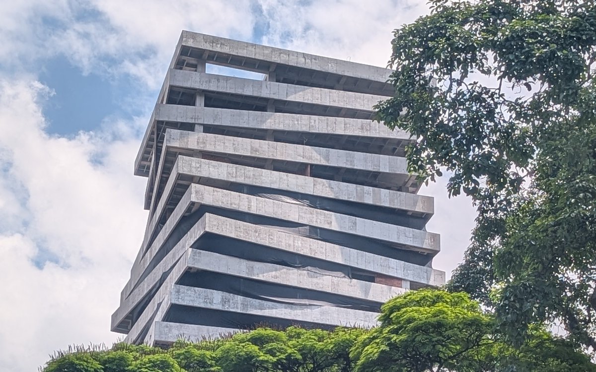 ThomasBurkhartB's tweet image. If you haven&apos;t read it yet, my take on an easy architecture patter for #flutterdev apps 
Practical Flutter architecture (PFA)
link below