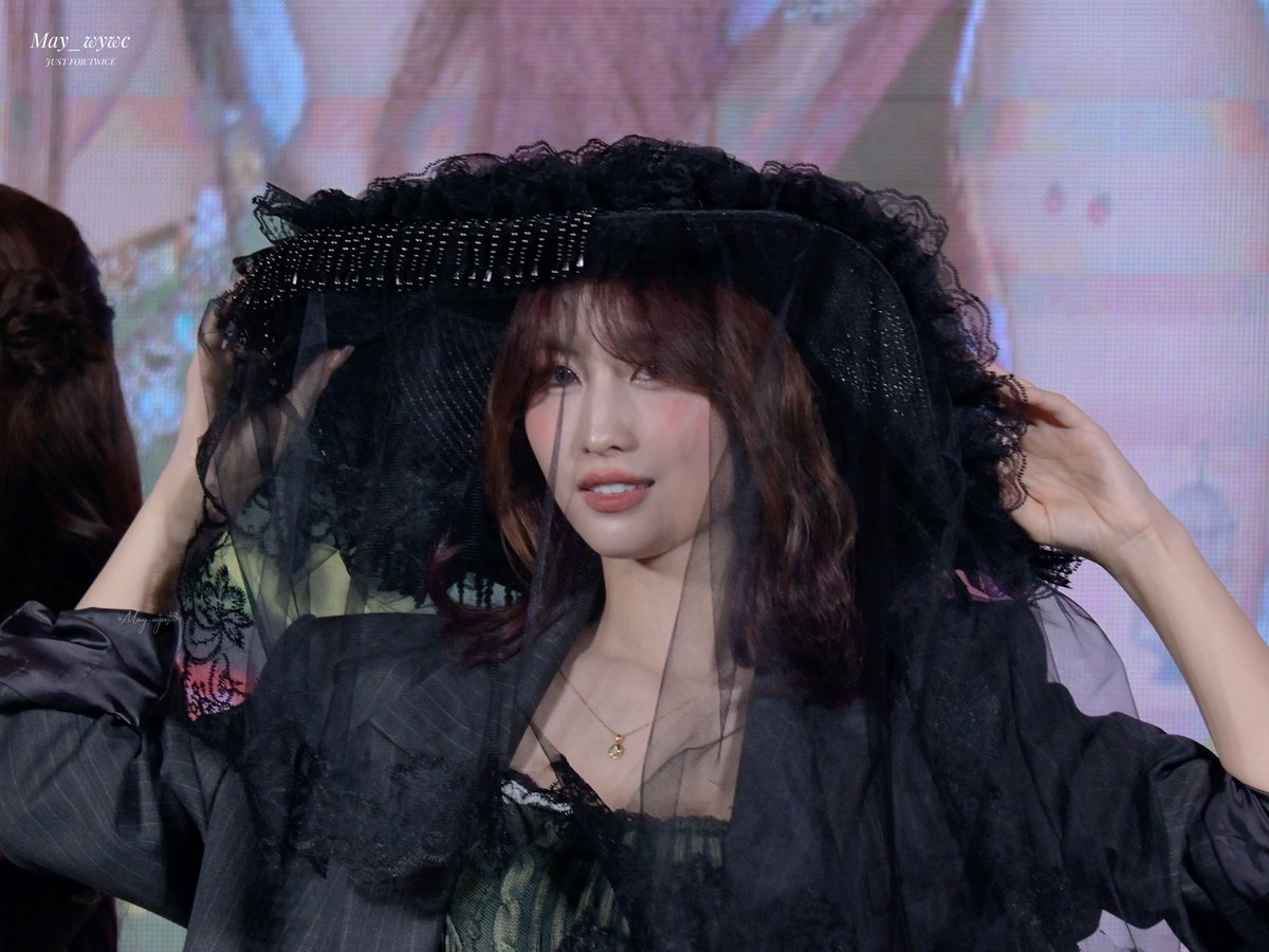 May_wywc's tweet image. 251115
🖤🩶
#TWICE #트와이스 
#모모 #MOMO #モモ