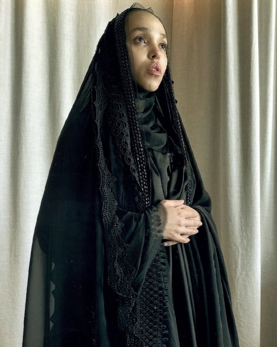 new photo of fka twigs as mother mary for ‘the carpenter’s son’
