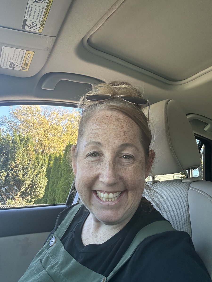 mrssteachct's tweet image. 🌼Saturday #clearthelists Share! 
In addition to my core classes, I teach one class of &quot;Life Skills&quot; each day. We do a lot of practical skills with the limited space/no budget we have. It is the one class I get the most engagement and &quot;buy in&quot; because I can make learning happen…