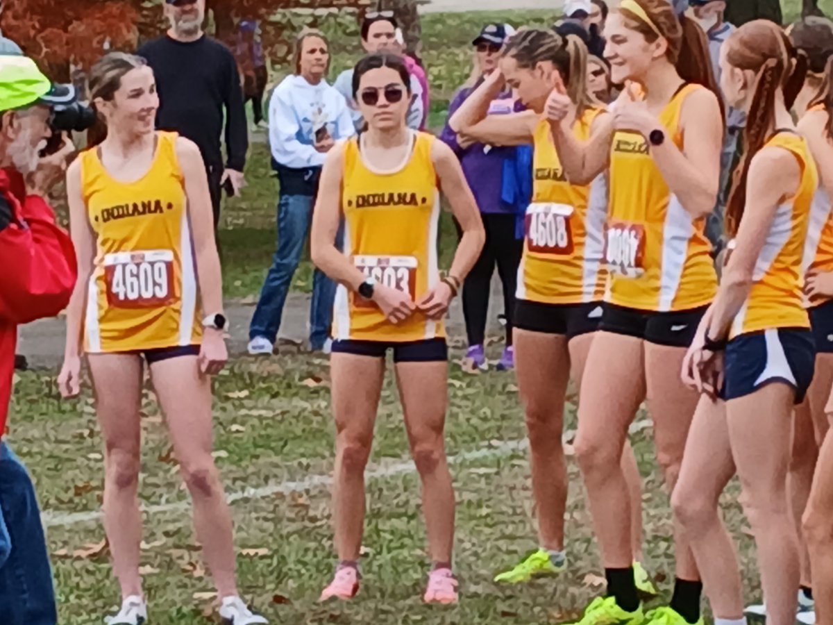 ENXC1's tweet image. Chloe Gibson placed 23rd out 36 runners at the Mideast  Cross Country Championships today.   The race included the top 12 Seniors from Indiana, Michigan  and Ohio.  Great finish to an outstanding high school  career!