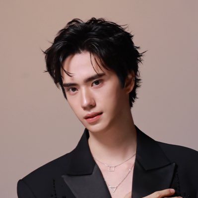 Tee_Jaruji's tweet photo. #NewProfilePic https://t.co/RGxycVEP8B