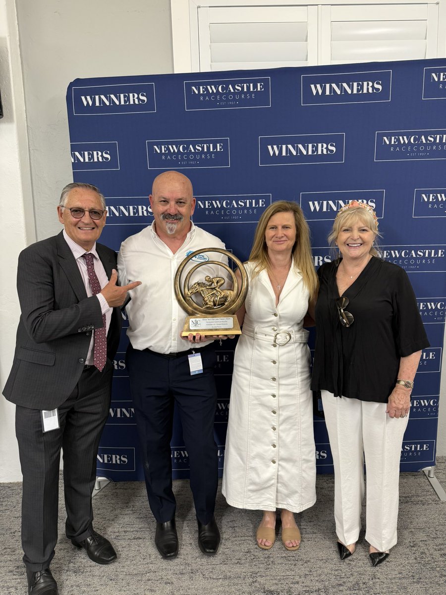 Capri Racing & Syndications tweet media