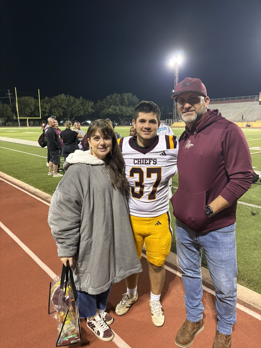 Acepasch's tweet photo. What a playoff game! Proud of everything we left on the field. Everyone showed up - team, coaches, fans. Grateful for my parents for always being there for me. Didn't get the win, but what a season. Finished 6-5 as a team &amp; I ended 42/49 on PATs and 1/1 on FG. https://t.co/mUdVsv1mM9