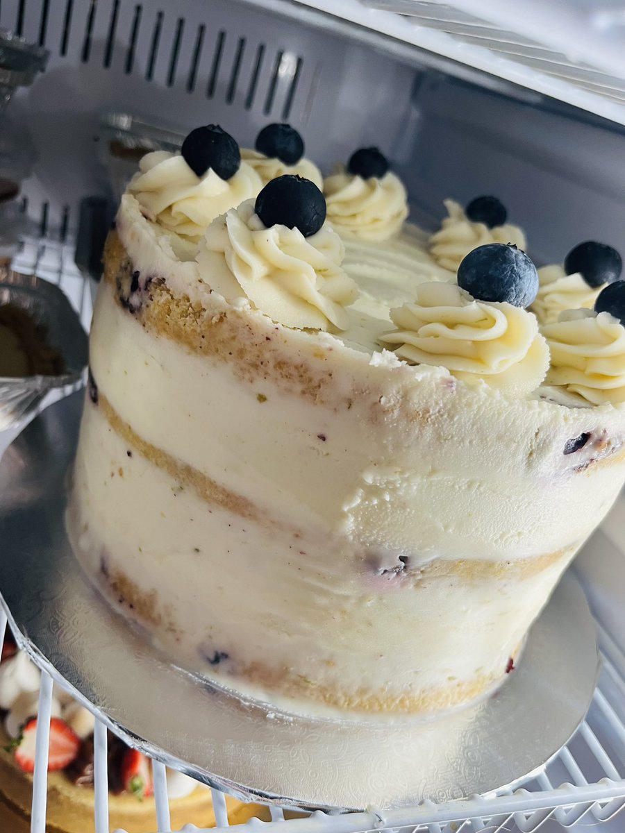 Algunos de hoy, feliz sábado! 🍰🎂