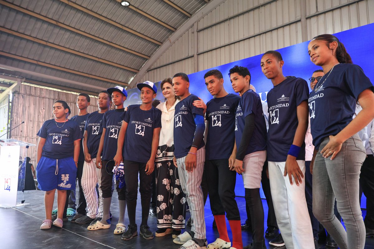 El Programa 14-24, presentado hoy desde Cienfuegos, Santiago, representa una oportunidad real para que nuestra juventud desarrolle su potencial y avance con más confianza hacia sus metas.

Desde el Gobierno, seguimos acompañándoles con compromiso y cercanía, asegurando que esta y