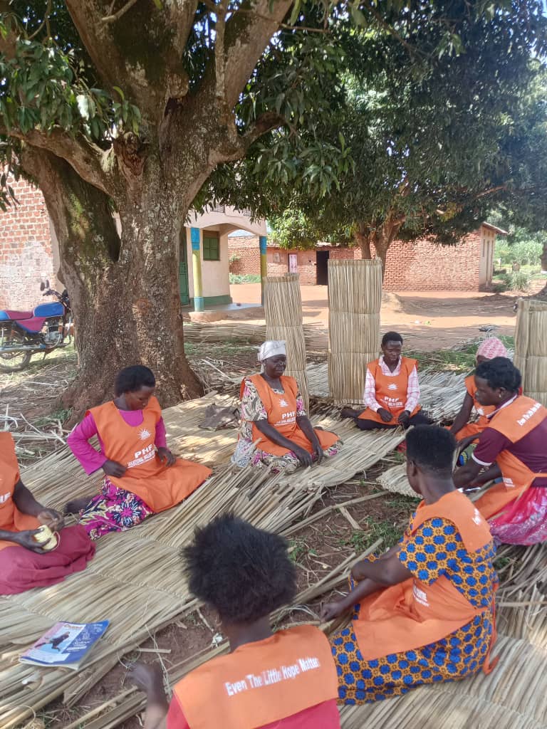 PHFOrganization's tweet image. Hello friends!
At Priority Hope Foundation Uganda, we prioritize making a holistic community that engages all community members regardless of their age. The young go to our school, adults go for vocational, elderly are reached in their homes and all together meet in church