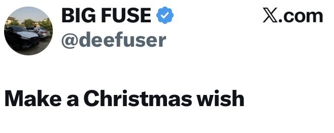 instablog9ja's tweet image. Drop your Christmas wish below! 🎄