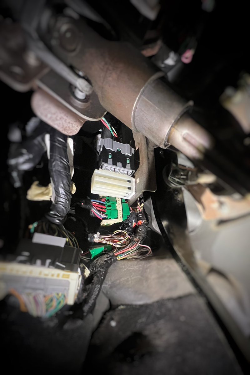 Newson242's tweet image. #myproject replaced #brakeswitch on #chrysler 200 #2025