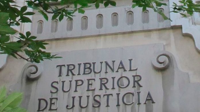 ProcuAlba's tweet image. 📰 &quot;El carácter sustantivo del plazo para reclamar por error judicial&quot;

Opinión | Diego Fierro Rodríguez, letrado de la Administración de Justicia en el Ministerio de Justicia.

Vía: @LegalToday 

legaltoday.com/practica-jurid…