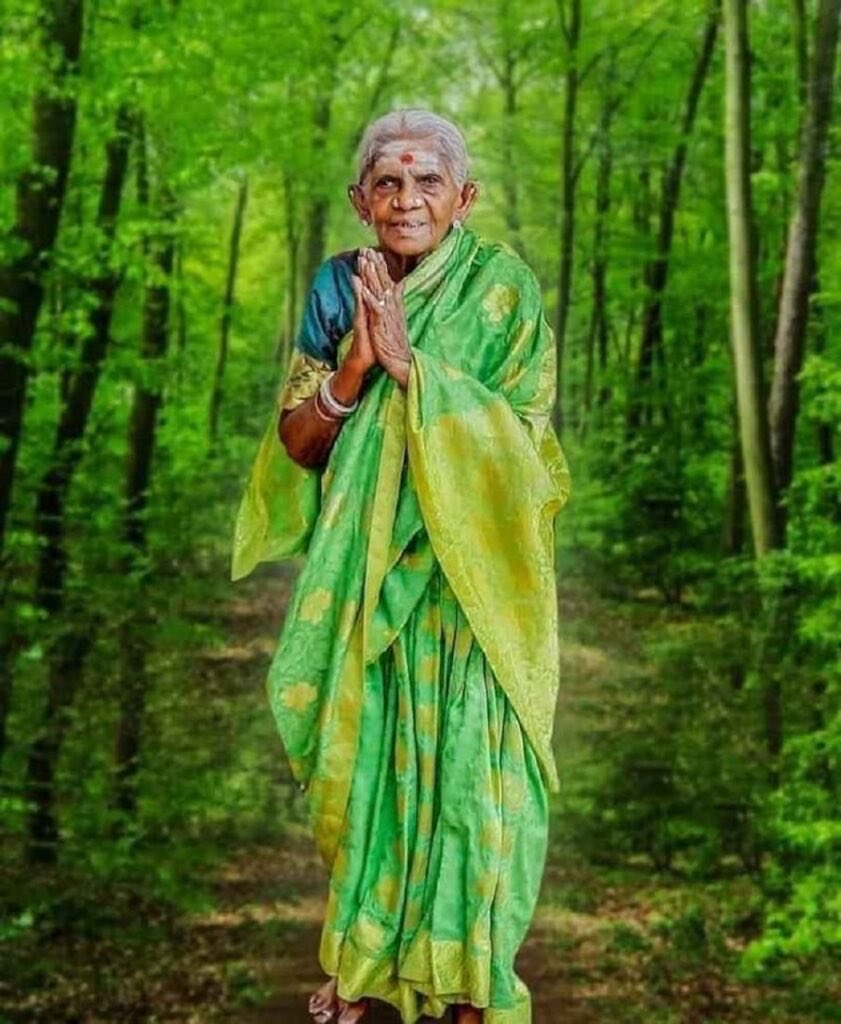 ShahraDinesh's tweet image. She had no children,
so she gave birth to forests. 🌳
Padma Shri Saalumarada Thimmakka leaves behind 8,000 green lives and a legacy of love.
Her roots will live forever in India’s soil. 💚🙏 #Thimmakka #TreeMother