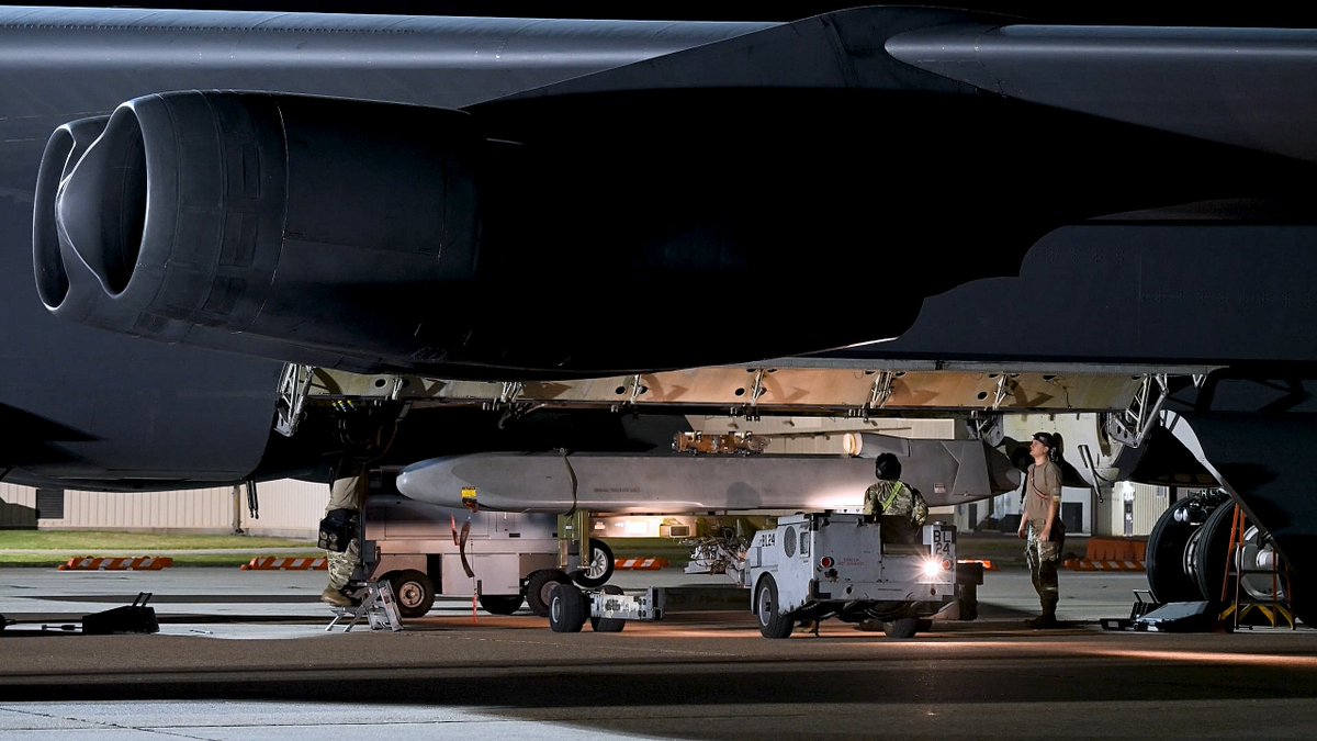 GuyPlopsky's tweet photo. 🇺🇸 Airmen assigned to Air Force Global Strike Command use an MHU-83D/E Aircraft Aerial Munitions Lift Truck to transport a ground training version of the AGM-86 for loading into the internal weapons bay of a B-52H Stratofortress at Dyess AFB, Texas, as part of Exercise Global Thunder 26, Oct. 28, 2025.

(📸/Senior Airman Jade M. Caldwell)