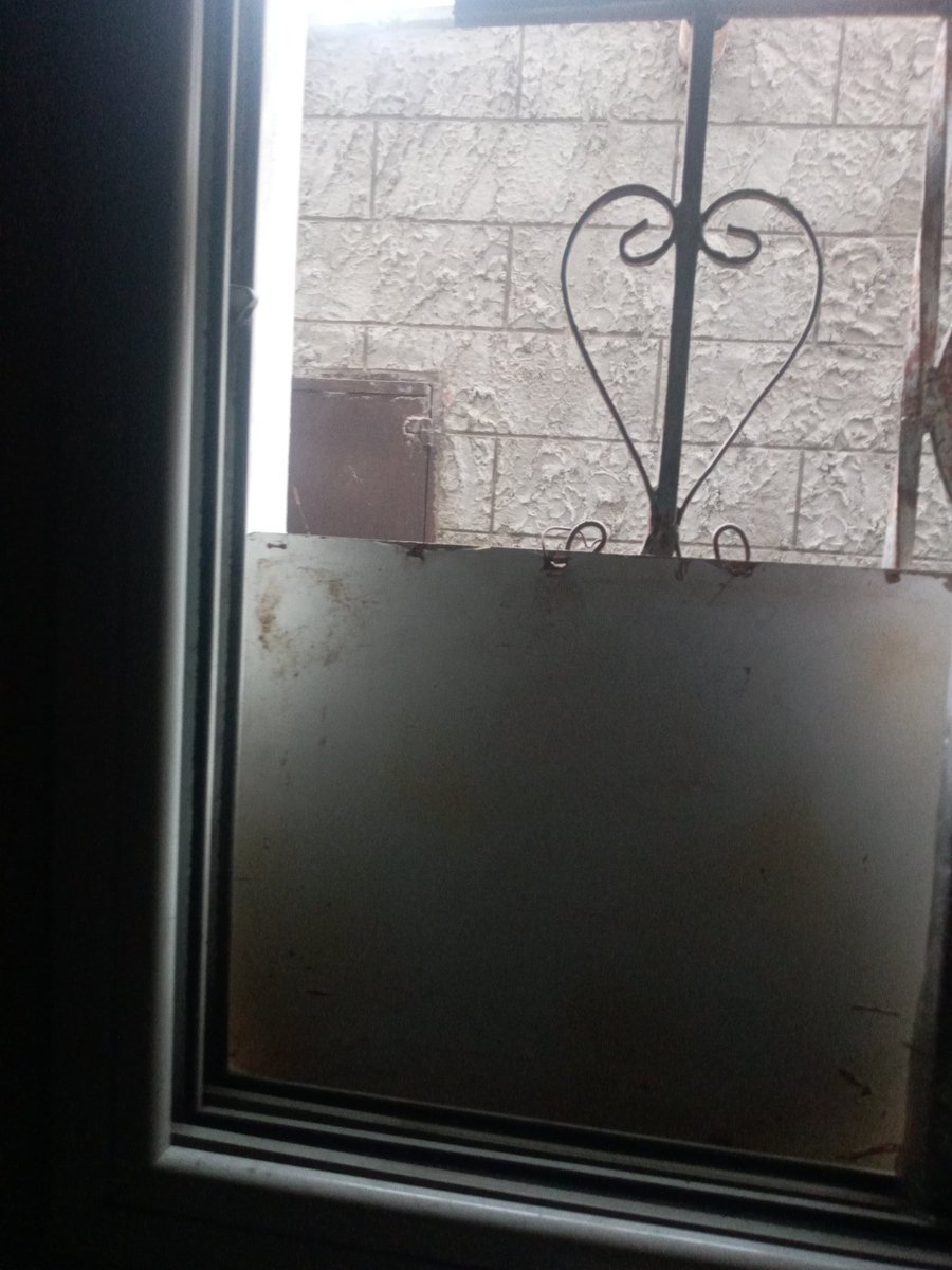 Winter is unforgiving. We can’t fix our broken windows or pay rent without your help. My father is still recovering from surgery, and my body can’t endure the cold and rain much longer.
Your support is not just kindness, it’s survival. 💔❄️
chuffed.org/project/leliaa