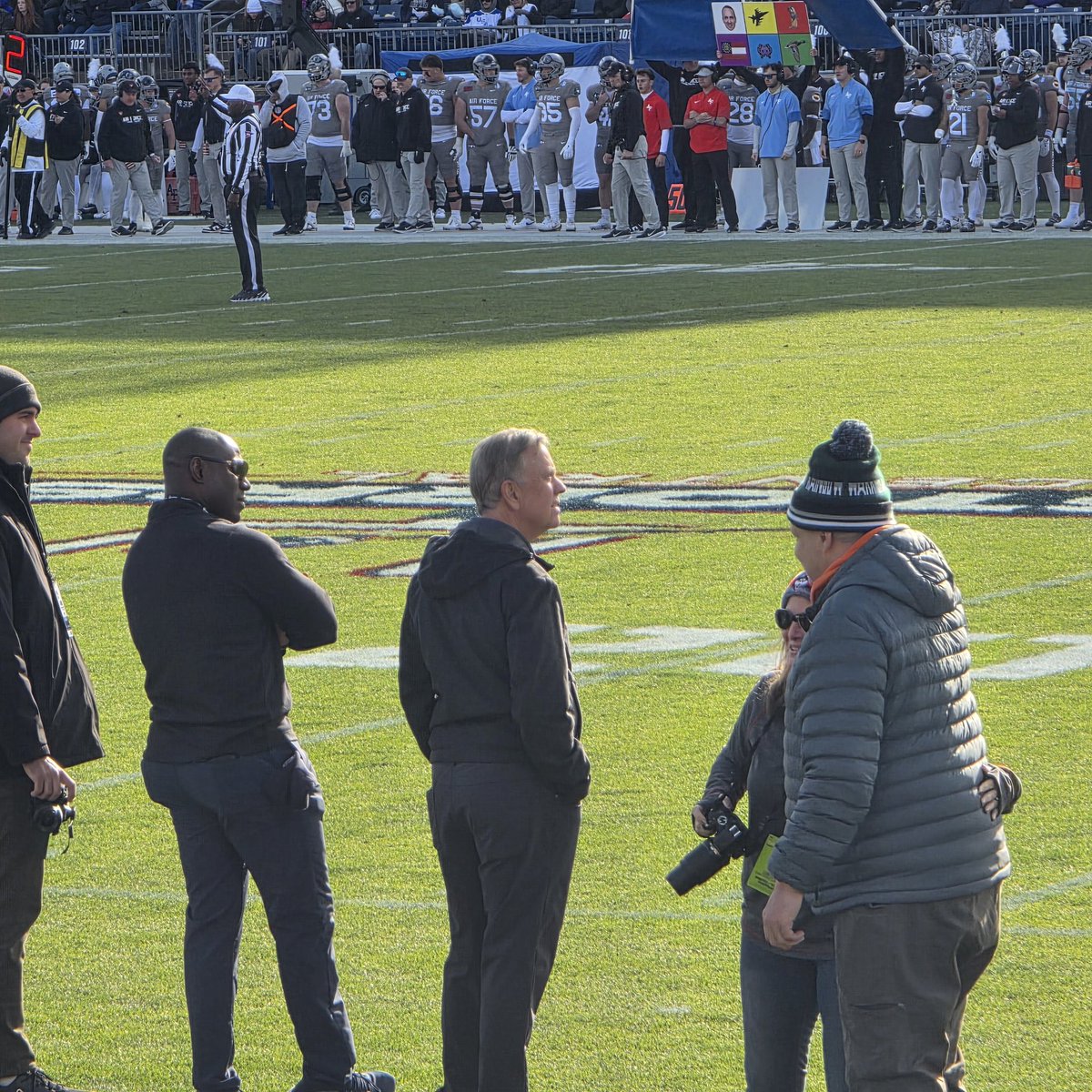 Michaelchasse6's tweet photo. Get this ass off the field https://t.co/UtgNRjLew7