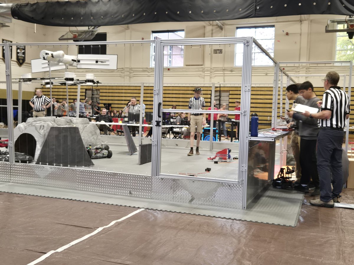MrsEnglade's tweet photo. At the @RDLeducation regional competition at Central Magnet. Amazing learning experience for students to learn about competitions and for networking! @LHSintheNews https://t.co/oDdJAVzPAU