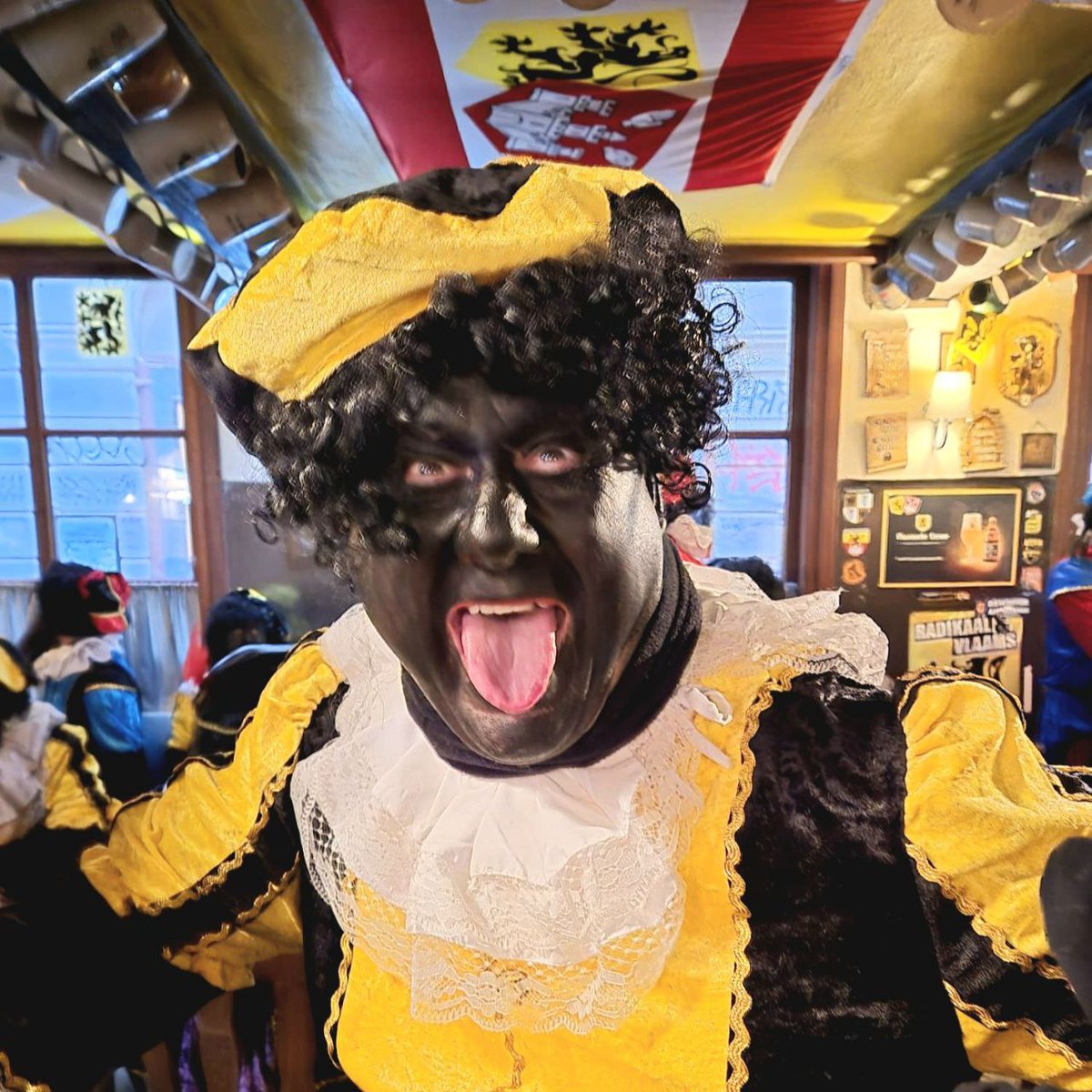 Voorpost tweet media