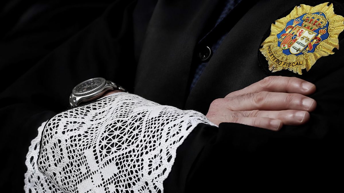 ProcuAlba's tweet image. 📰 &quot;La Fiscalía toma el timón en la nueva audiencia preliminar: claves de la Circular 2/2025&quot;

La Circular redefine la audiencia preliminar del procedimiento abreviado y la participación de la víctima en la conformidad.

Vía: @Confilegal 

confilegal.com/20251110-la-fi…