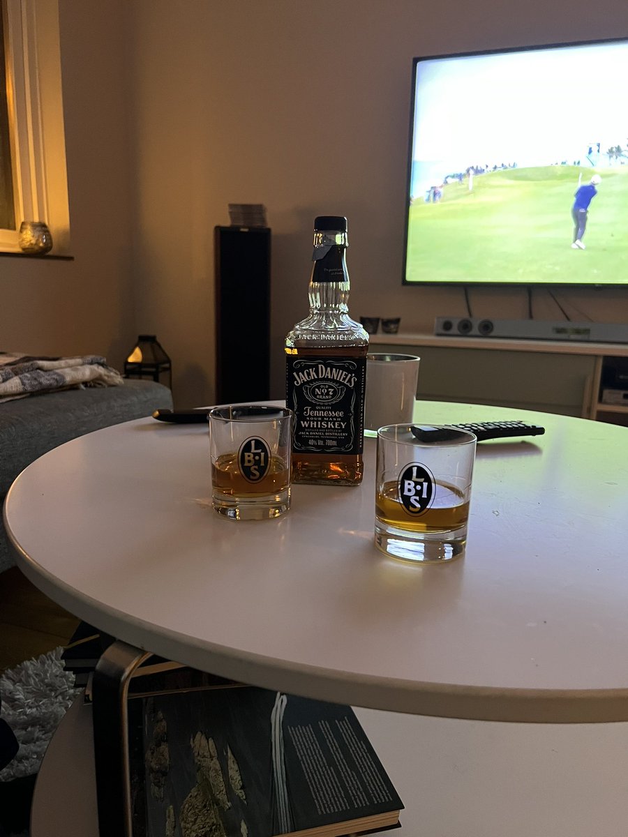 Magiska whiskeyglas <a href="/uruguayaren261/">Uruguayaren</a> bjuder på!