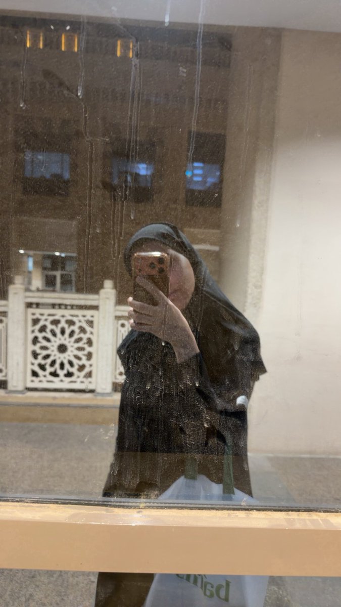 lkclz3's tweet image. شعور الراحه بعد العمره ، الحمدلله🥹