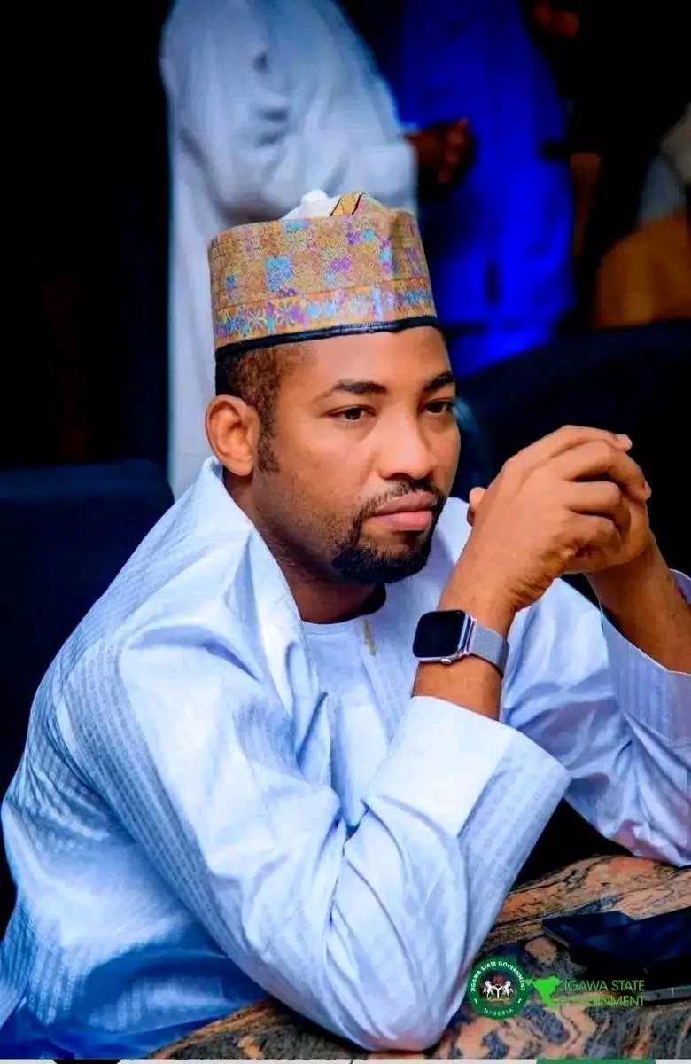 Kuburu_'s tweet photo. Big shoutout to my man Muftahu Sa'adu Kiri for being a total game-changer in Jigawa State! Your exceptional mind and willingness to help others are truly inspiring! You're making a real difference in your community and I'm honored to call you my friend. #JigawaState #HelpingHands https://t.co/t0rwQTPRIu