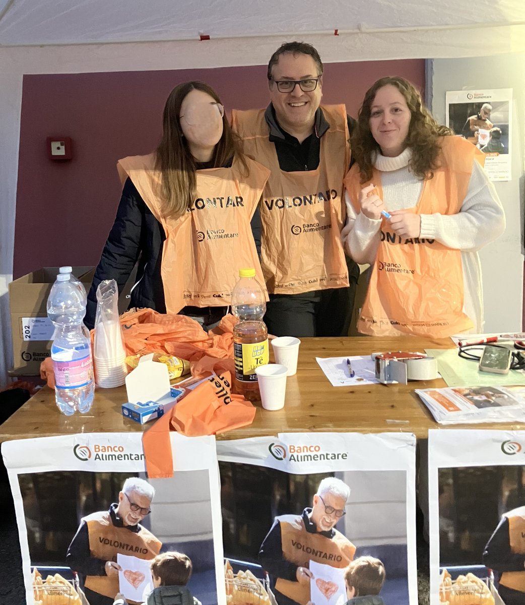 La povertà non può diventare normale, per questo oggi ho sostenuto la raccolta di cibo del <a href="/BancoAlimentare/">Banco Alimentare</a>  da destinare a chi si trova in difficoltà. Non perdete l’occasione di dare anche voi il vostro contributo!

#povertà