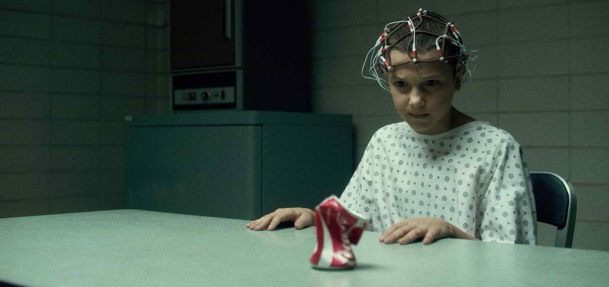 انتهيت من مشاهده Stranger Things كامل و للمره الثانيه بكل متعه وبدون اي ملل! 
عطوني الموسم الاخير الان ارجووووووكم