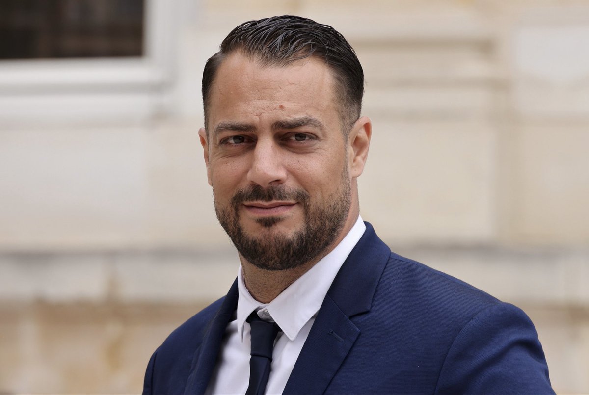 🇫🇷 FLASH

Le Parti animaliste d’Aymeric Caron, "REV", s’allie à LFI pour les prochaines municipales à Marseille.

(Impact)