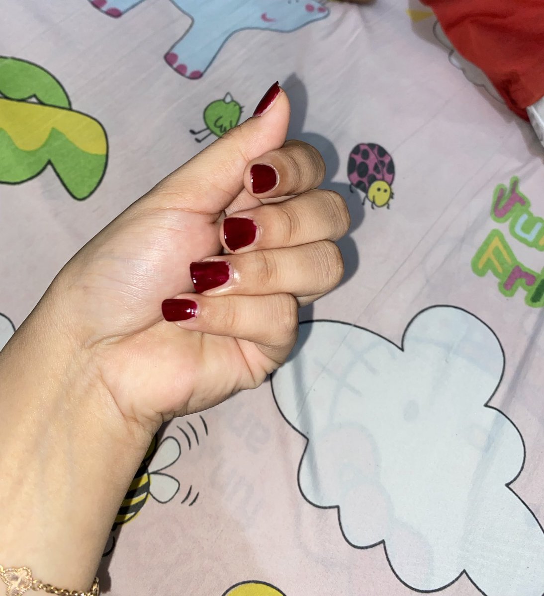 ritual tengah malem : kutekan💅🏻