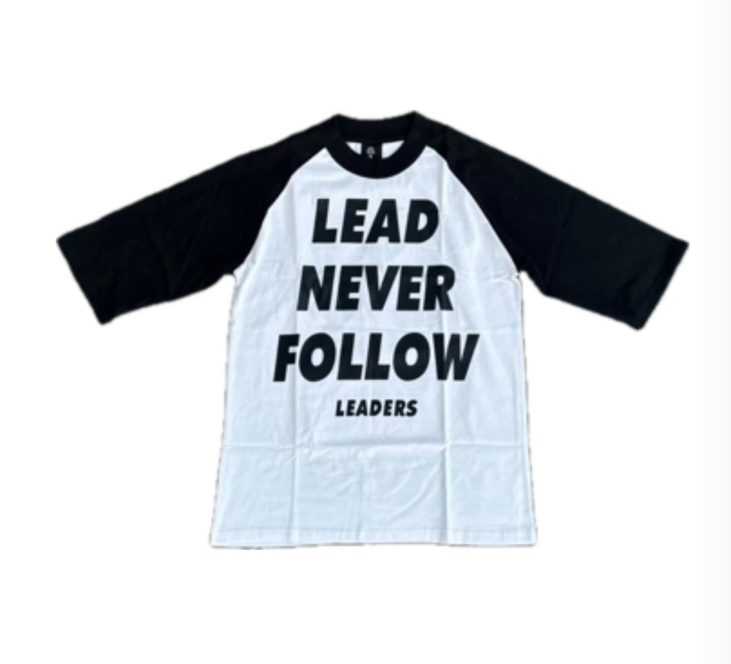 DodoFits's tweet image. fit so iconic I could've removed one piece