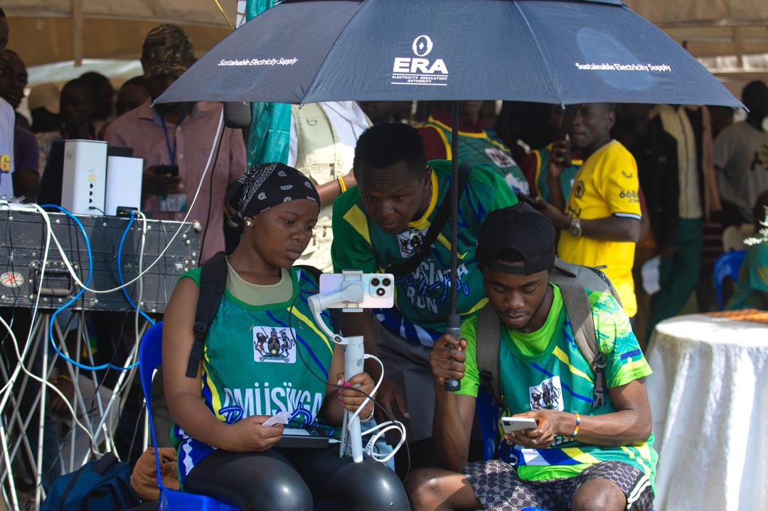 cloutlegacy8's tweet image. The team #MCTC