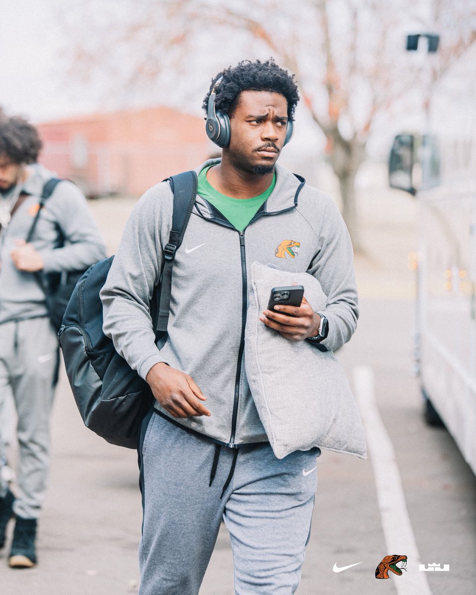 FAMU_FB's tweet image. 𝗧𝗛𝗘 𝗥𝗔𝗧𝗧𝗟𝗘𝗥𝗦 𝗛𝗔𝗩𝗘 𝗔𝗥𝗥𝗜𝗩𝗘𝗗

#FAMU | #Rattlers | #FangsUp🐍