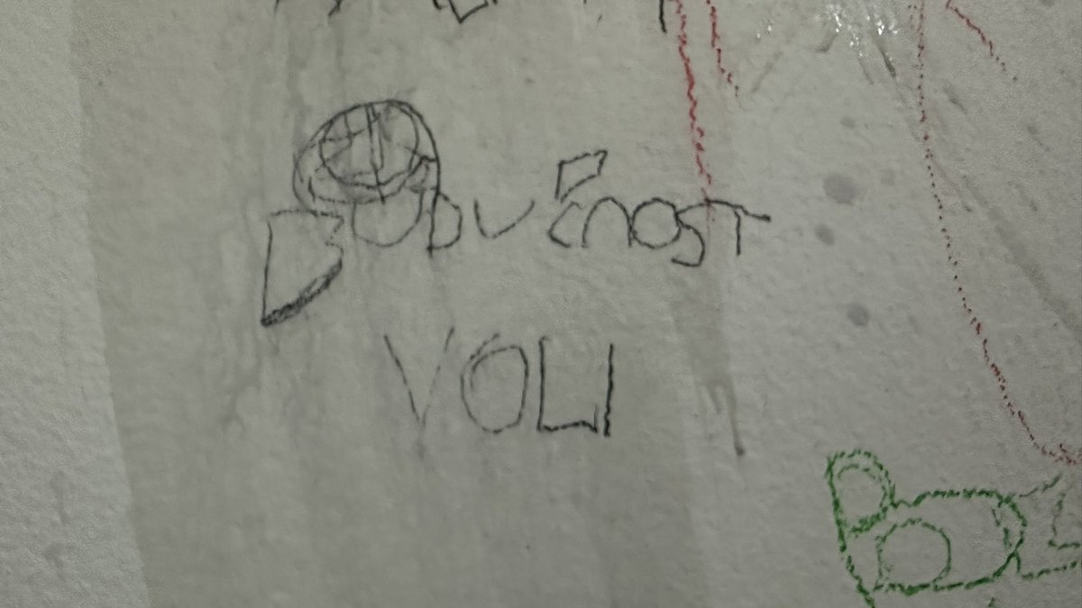 Varvarom se ne postaje. 
Varvarom se rađa.