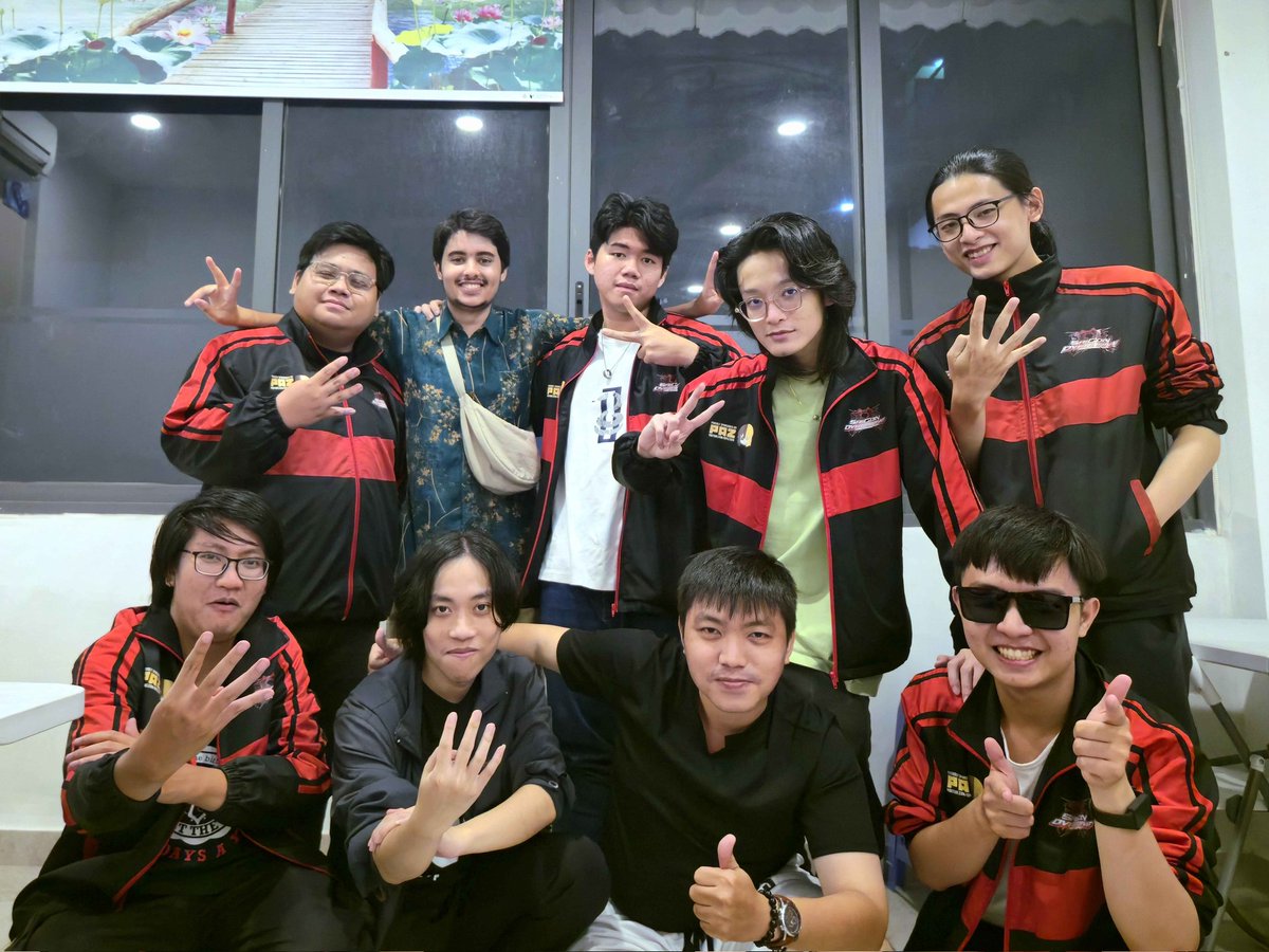 Today we greet a special friend from Morocco 🇲🇦 <a href="/deadakari1/">Deadakari 🇲🇦</a>. Much love and big shout out to him.
We hope we'll see each other again real soon brother 🇻🇳🤝🇲🇦
#SaigonOverdrive #SGO