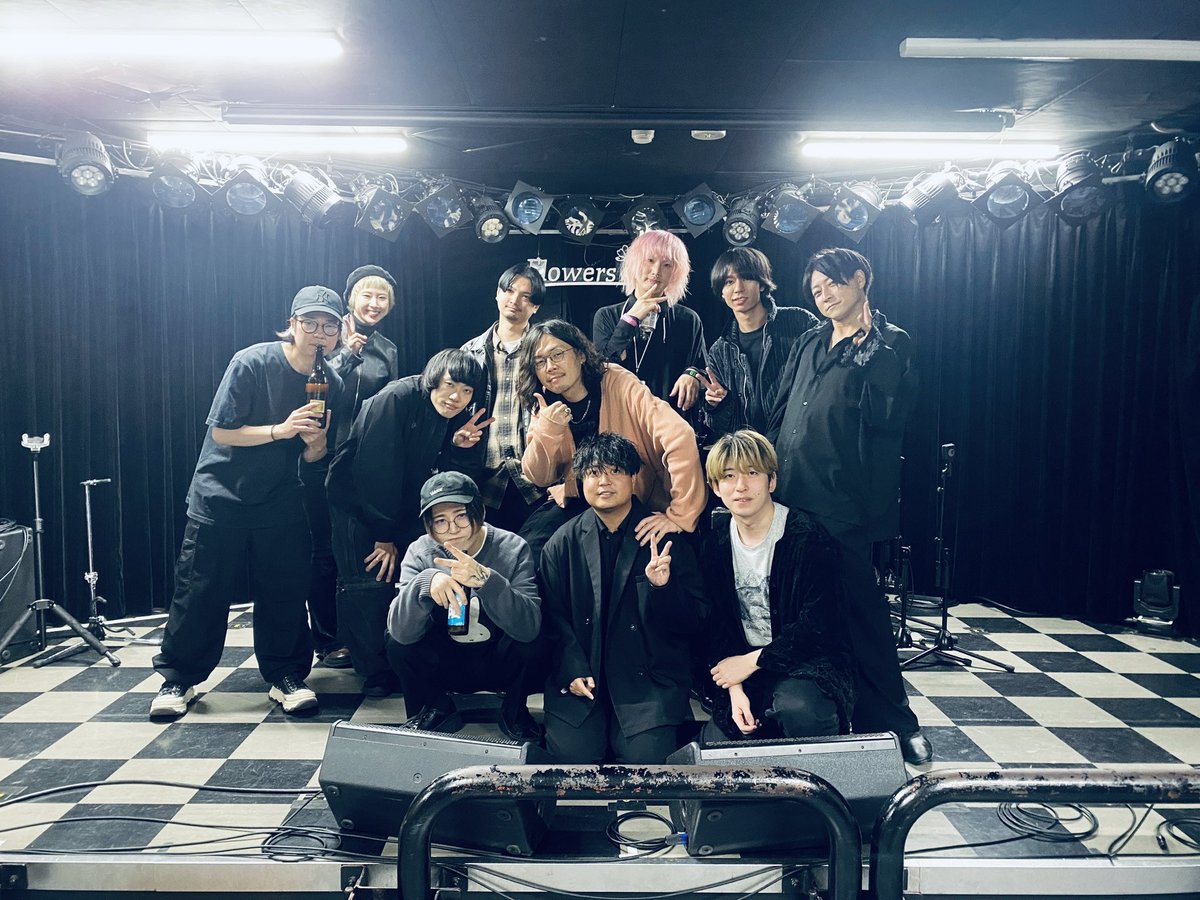 mog_drum's tweet photo. とても良い3マンでした。🥁🔥
#Leilani
#sadparty
#été https://t.co/IrNepCvI0m