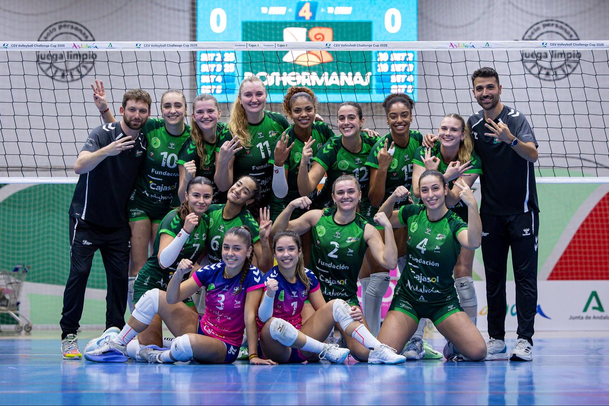 Club Voleibol Esquimo🏐💚 tweet media