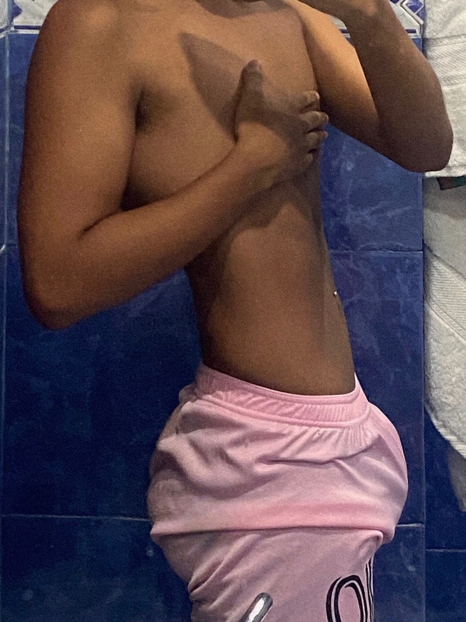 XthianVargas's tweet photo. Slutty waist https://t.co/bv5podsXrH