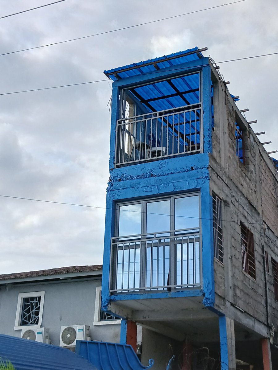 LE PHOTOGRAPHE DES RUES 📸⭐⭐⭐ tweet media