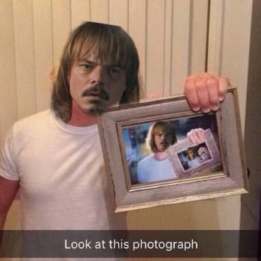 djocassette's tweet image. look at this photograph.