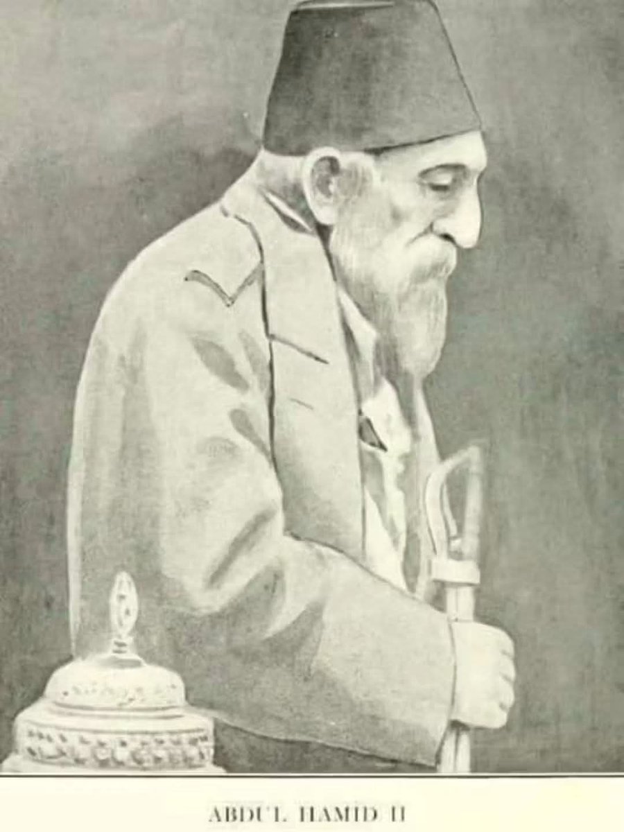 İlk kez elektriği ve gazı getiren,
İlk modern eczanemizi açtıran,
İlk otomobili ülkeye sokan,
5 bin kilometrelik kara yolunu yaptırtan,

Dünyanın ilk metrolarından biri olan Karaköy–Taksim arasındaki Tüneli yaptıran (dünyanın 2. metrosudur),
Atlı ve elektrikli tramvay