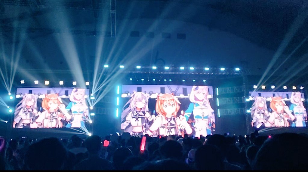 WillHowlett3's tweet photo. That was blast!!! This was the closing one when they allowed us to record the new song encore!!
#ChromaticFuture #CF21 https://t.co/bqprqYYgIx