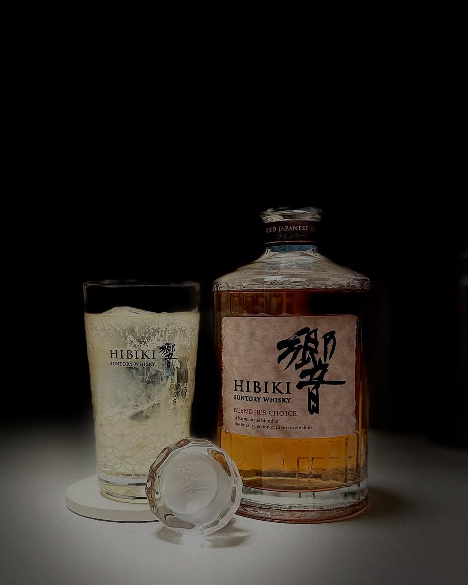 Inahdelarosa's tweet photo. •
Since it’s March 10, cheers with Suntory today! 🥂
#HomeDrinks
#Hibiki
#Blender’sChoice
#Whiskey
#WhiskeyWednesday
#Highball
#WhiskeyLover https://t.co/RpGKeXL3Ks
