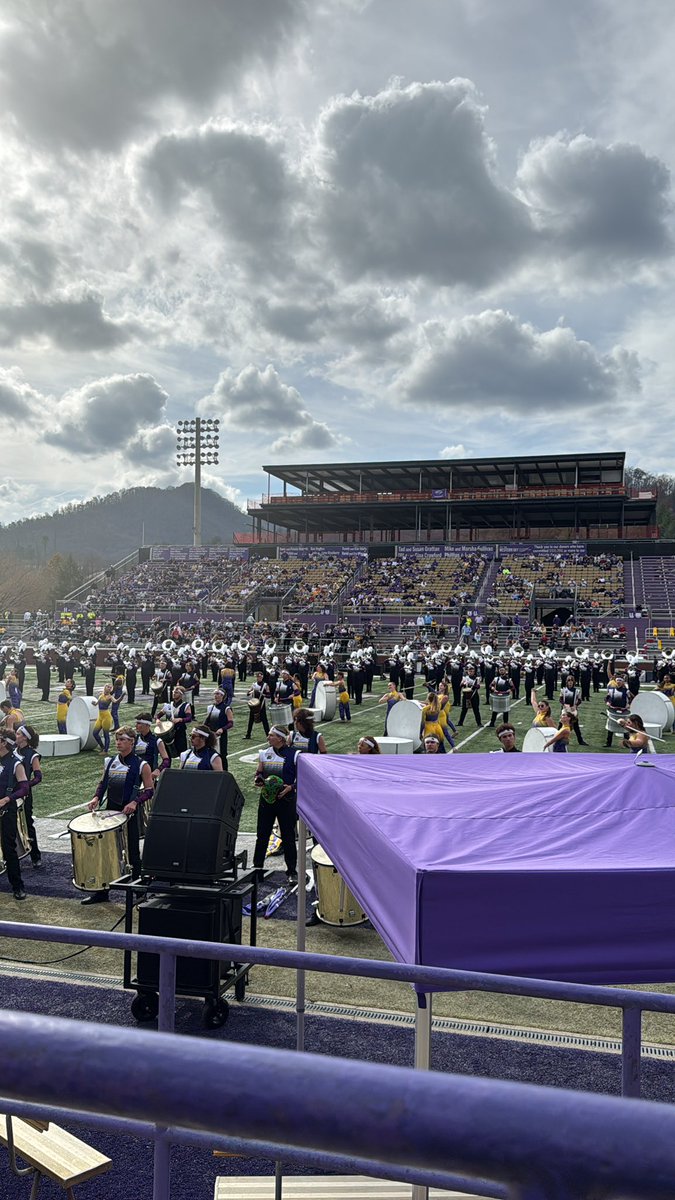 Best band in the country, debate with a wall