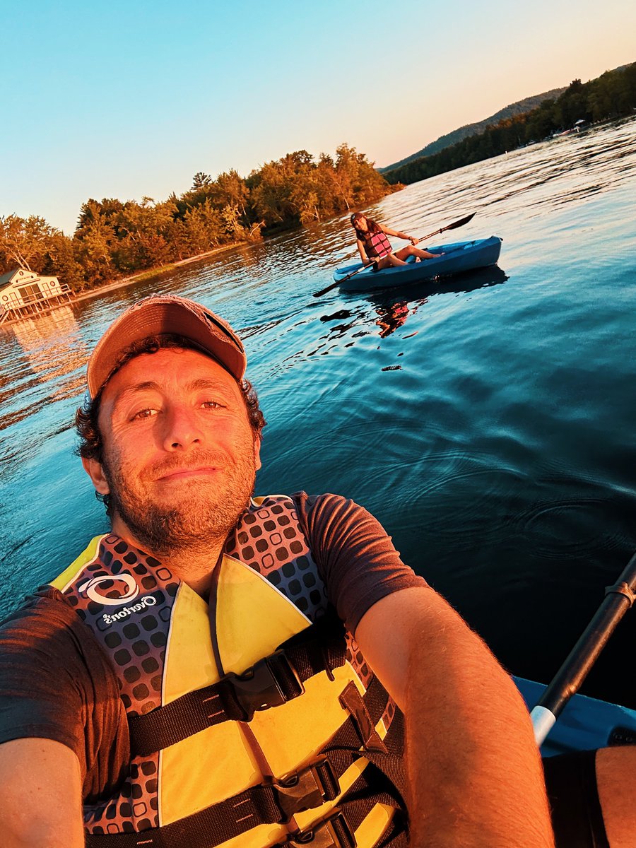 hellosibas's tweet image. Kayak Time 🚣🏻‍♂️🚣🏼‍♀️☀️