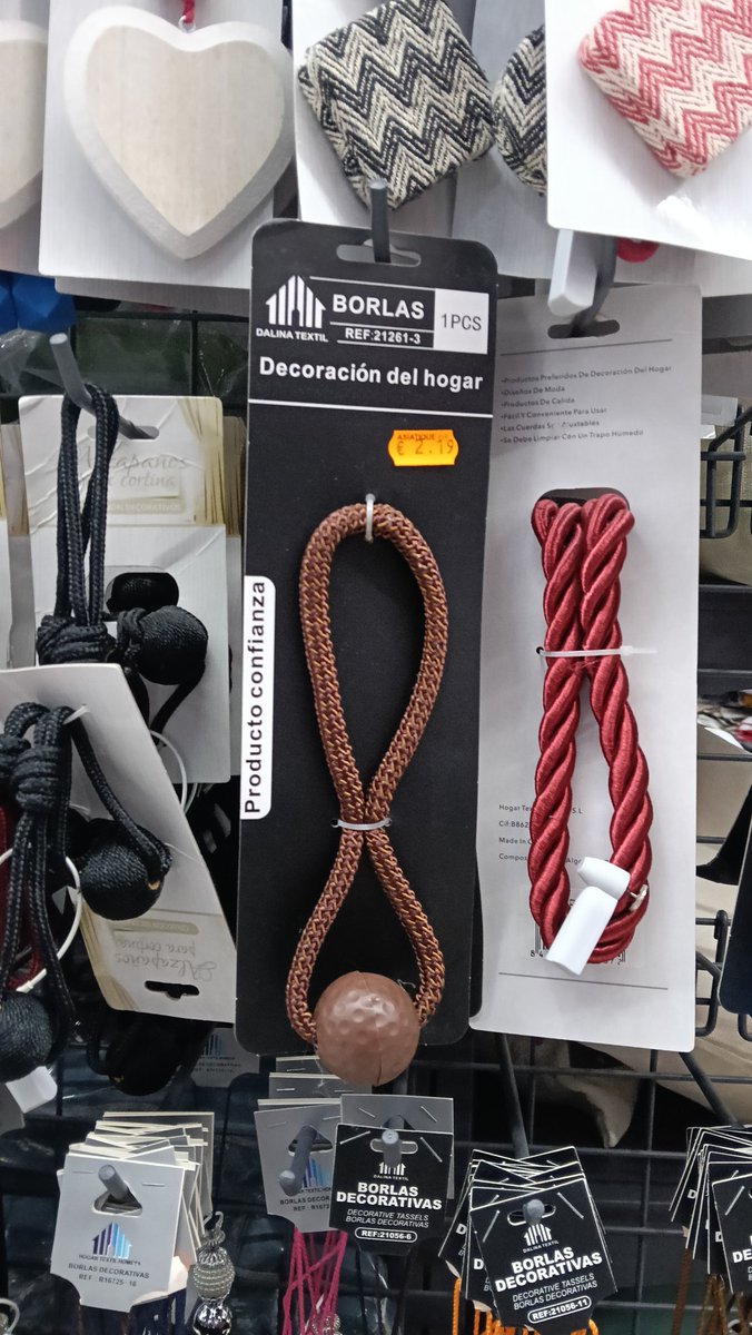 cybmar1a's tweet image. seguro es decoración del hogar...?