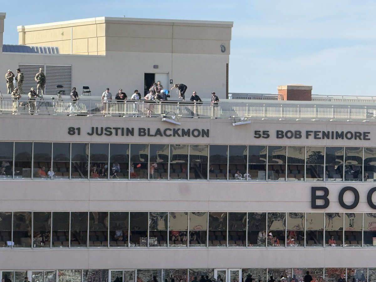 Justin Blackmon is officially in the OSU Ring of Honor. 

Best wide receiver in college football history.