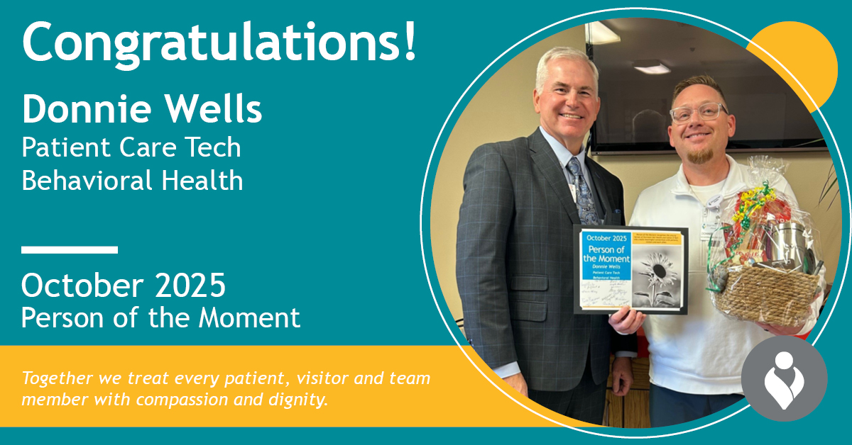 StormontVail's tweet image. 👏 Meet Donnie Wells, our October 2025 #PersonOfTheMoment!

As a Behavioral Health PCT, Donnie brings calm, care, &amp;amp; connection to every patient interaction.
Thanks for making a difference, Donnie!

Read More 
ow.ly/INfl50XrZ6I

#PCT #TeamRecognition #BehavioralHealth
