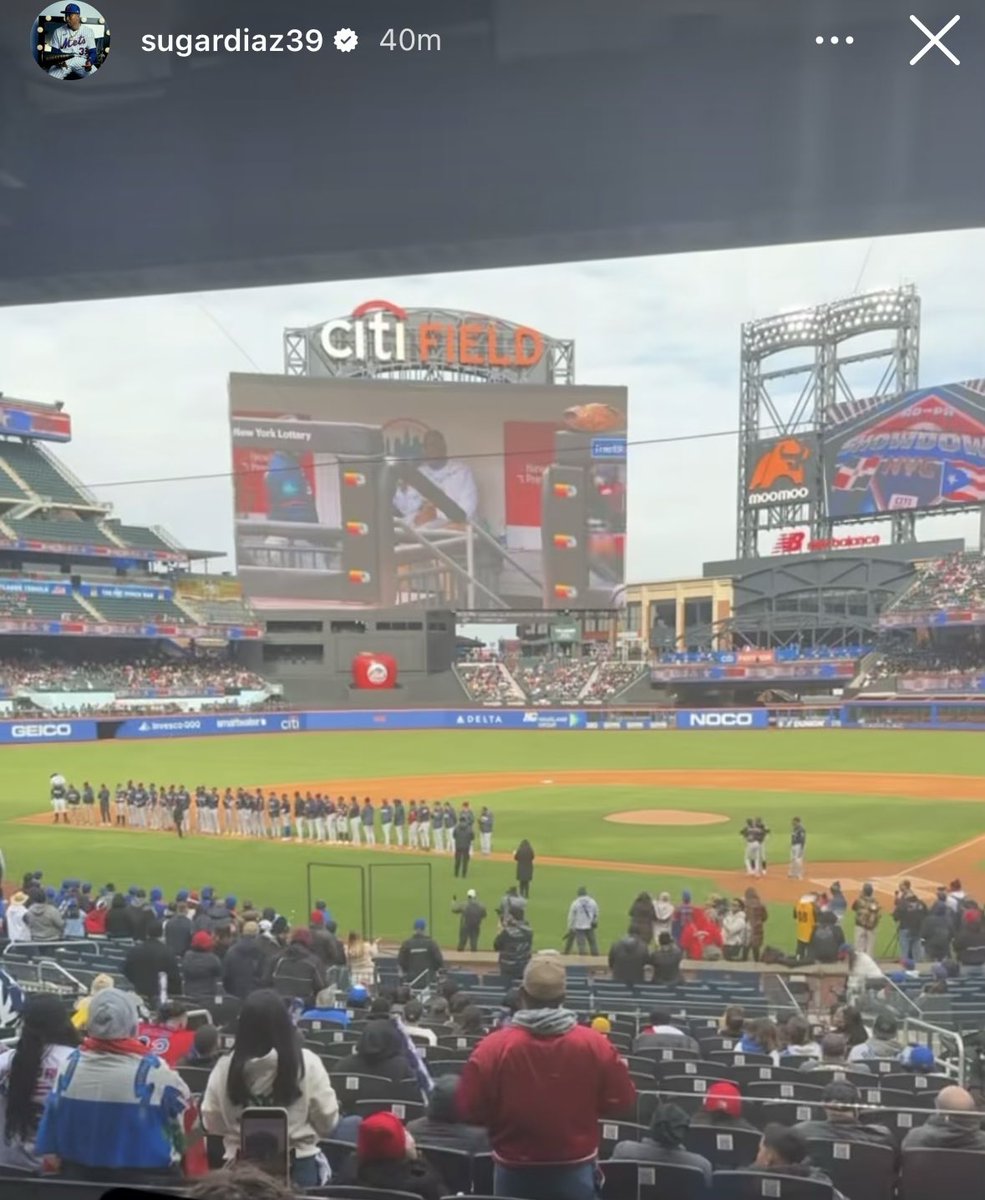 Edwin Díaz is at Citi Field today for the Puerto Rico vs. Dominican Republic game ⚾️
